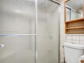 455 Paradise Isle Blvd 104, Hallandale Beach FL 33009