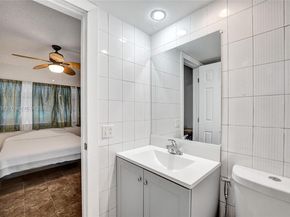 455 Paradise Isle Blvd 104, Hallandale Beach FL 33009