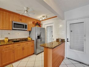 455 Paradise Isle Blvd 104, Hallandale Beach FL 33009