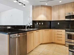 511 SE 5th Ave 1214, Fort Lauderdale FL 33301