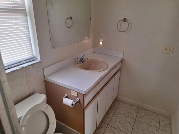 3961 Park Ln, Palm Springs FL 33406