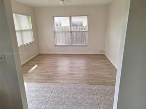 3961 Park Ln, Palm Springs FL 33406