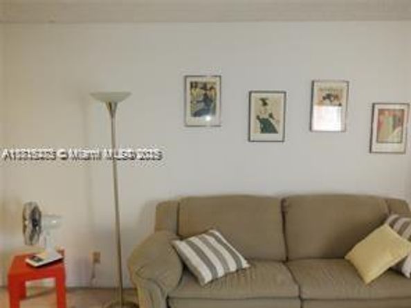 2025 NE 164th St 615, North Miami Beach FL 33162