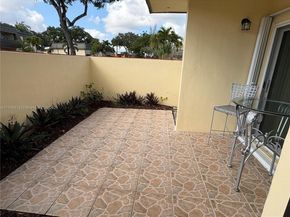 8317 SW 137th Ave 8317, Miami FL 33183
