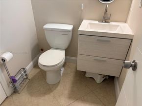 8317 SW 137th Ave 8317, Miami FL 33183