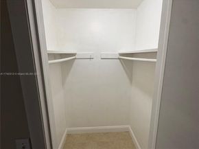 8317 SW 137th Ave 8317, Miami FL 33183