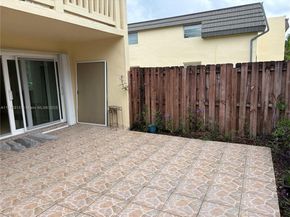 8317 SW 137th Ave 8317, Miami FL 33183