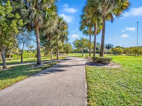 3800 Hillcrest Dr 316, Hollywood FL 33021