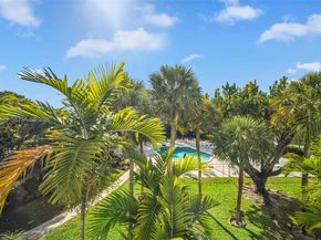 3800 Hillcrest Dr 316, Hollywood FL 33021