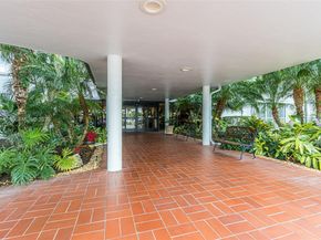 3800 Hillcrest Dr 316, Hollywood FL 33021