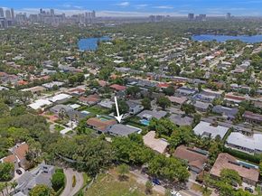 1840 NE 199th St, Miami FL 33179