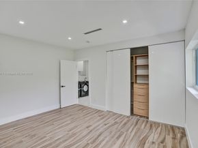 1840 NE 199th St, Miami FL 33179