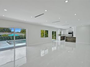 1840 NE 199th St, Miami FL 33179