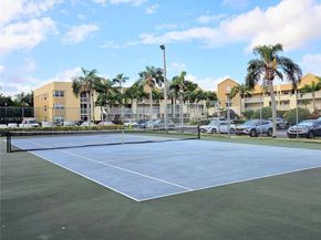 7486 Granville Dr 410, Tamarac FL 33321
