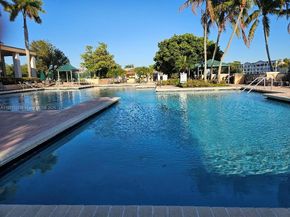 7486 Granville Dr 410, Tamarac FL 33321