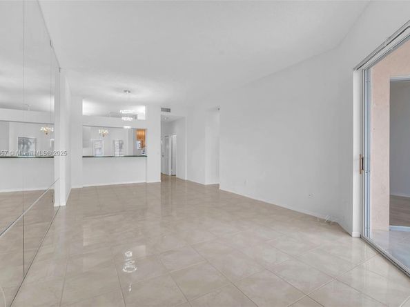 7486 Granville Dr 410, Tamarac FL 33321