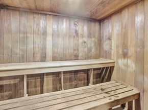 1170 N Federal Hwy 1110, Fort Lauderdale FL 33304