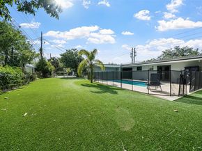 2360 NW 183rd St, Miami Gardens FL 33056