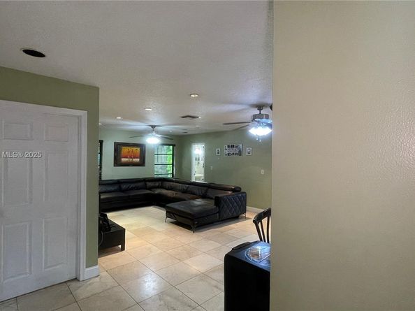 15131 Whetstone Way, Southwest Ranches FL 33331