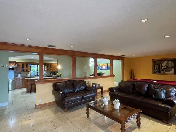 15131 Whetstone Way, Southwest Ranches FL 33331