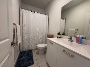 12563 NW 24th Ave, Miami FL 33167