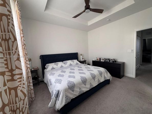 12563 NW 24th Ave, Miami FL 33167