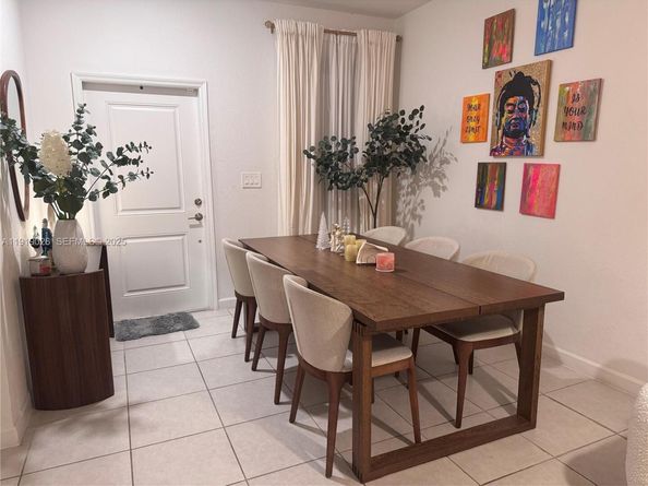 12563 NW 24th Ave, Miami FL 33167