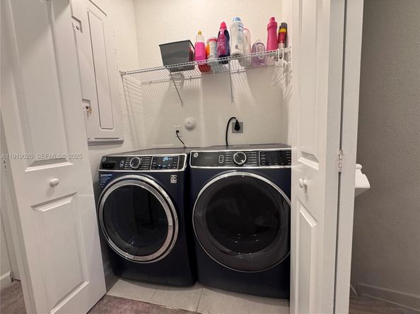 12563 NW 24th Ave, Miami FL 33167