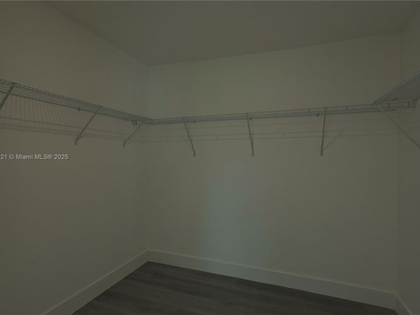 2347 NW 84th St, Miami FL 33147