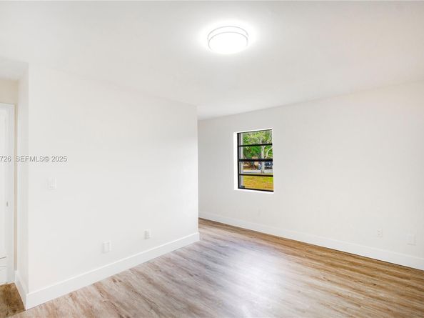 13550 SW 47th Ln, Miami FL 33175