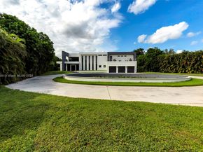 13441 Mustang Trl, Southwest Ranches FL 33330