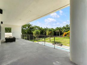 13441 Mustang Trl, Southwest Ranches FL 33330