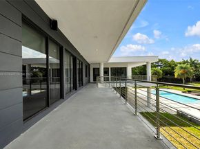 13441 Mustang Trl, Southwest Ranches FL 33330
