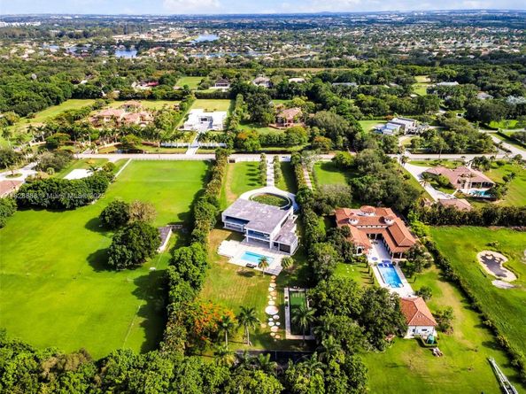 13441 Mustang Trl, Southwest Ranches FL 33330