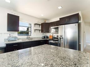 20731 NW 32nd Pl, Miami Gardens FL 33056