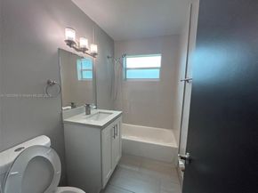 2569 NW 61st Ave, Margate FL 33063