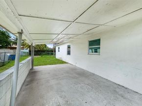 2569 NW 61st Ave, Margate FL 33063