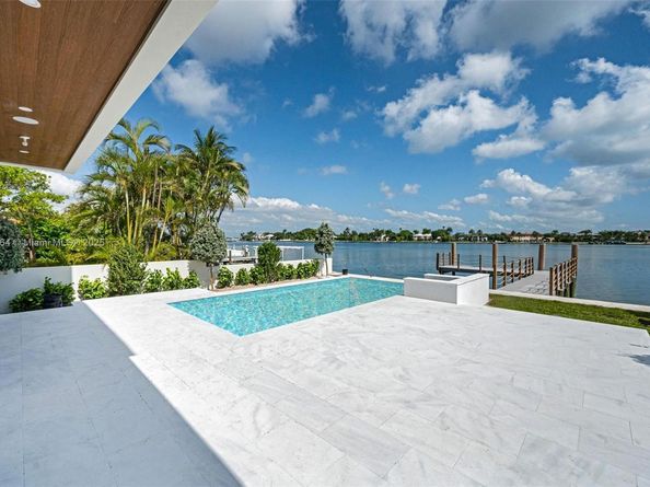 1351 Stillwater Dr, Miami Beach FL 33141