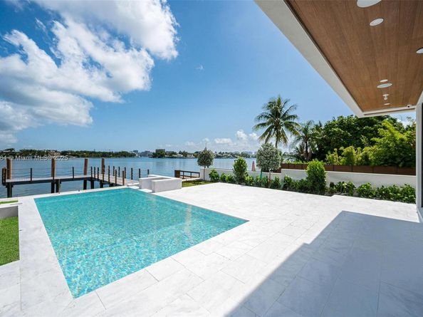 1351 Stillwater Dr, Miami Beach FL 33141