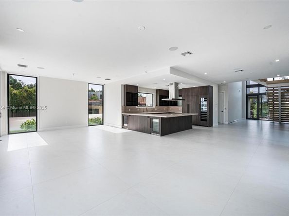1351 Stillwater Dr, Miami Beach FL 33141