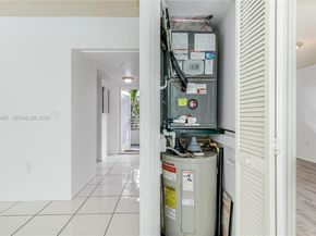 7800 Collins Ave 302, Miami Beach FL 33141