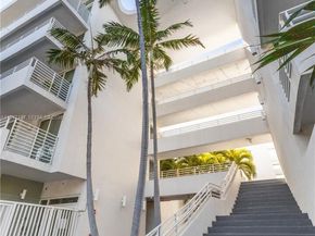 7800 Collins Ave 302, Miami Beach FL 33141