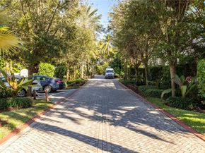 7800 Collins Ave 302, Miami Beach FL 33141