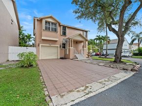 381 NW 102nd Ter, Pembroke Pines FL 33026