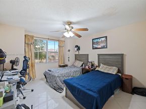 381 NW 102nd Ter, Pembroke Pines FL 33026