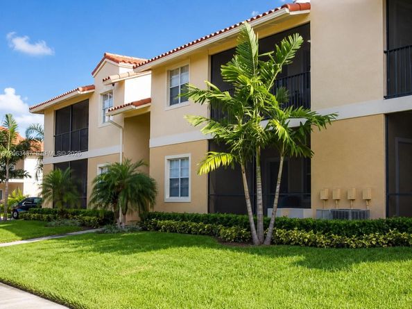 1239 SW 46th Ave 904, Pompano Beach FL 33069