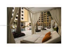 2775 NE 187th St 527, Aventura FL 33180