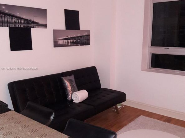 111 E Flagler St 401, Miami FL 33131