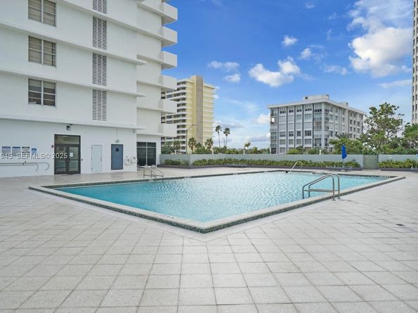 5601 Collins Ave 1516, Miami Beach FL 33140