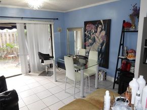 9331 NW 33rd Mnr, Sunrise FL 33351